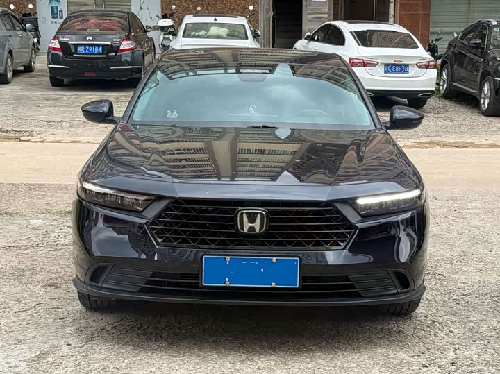 Honda Accord, 2023 — фото 6 из 9