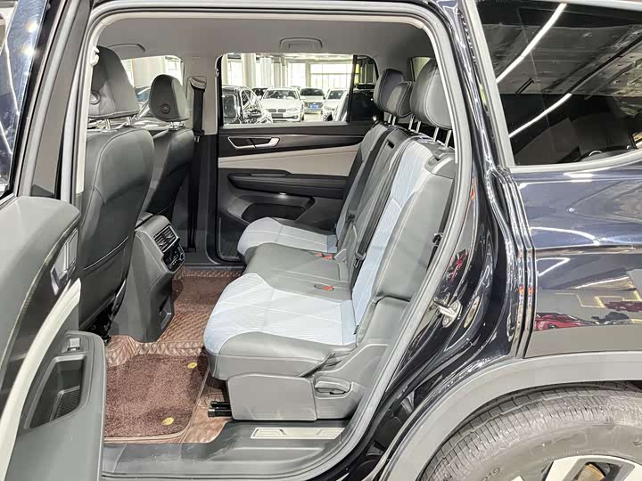Volkswagen Teramont Pro, 2023 — фото 5 из 9