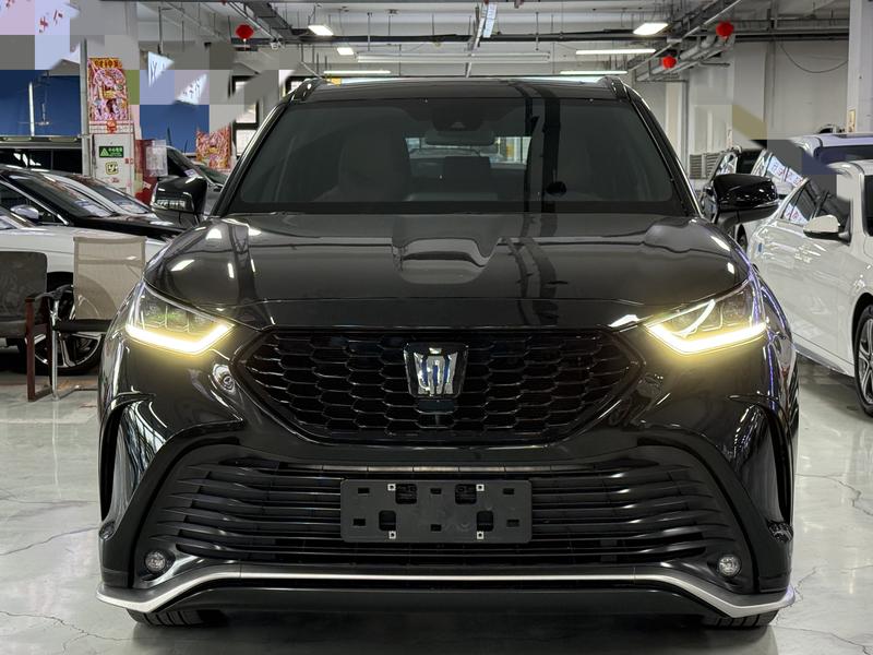 Toyota Crown Kluger, 2022 — фото 2 из 11