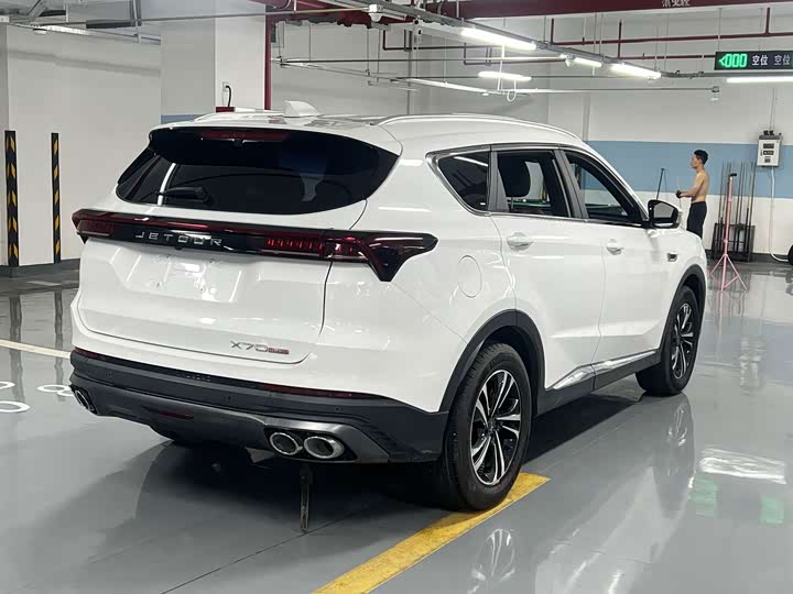 Jetour X70 Plus, 2021 — фото 2 из 9