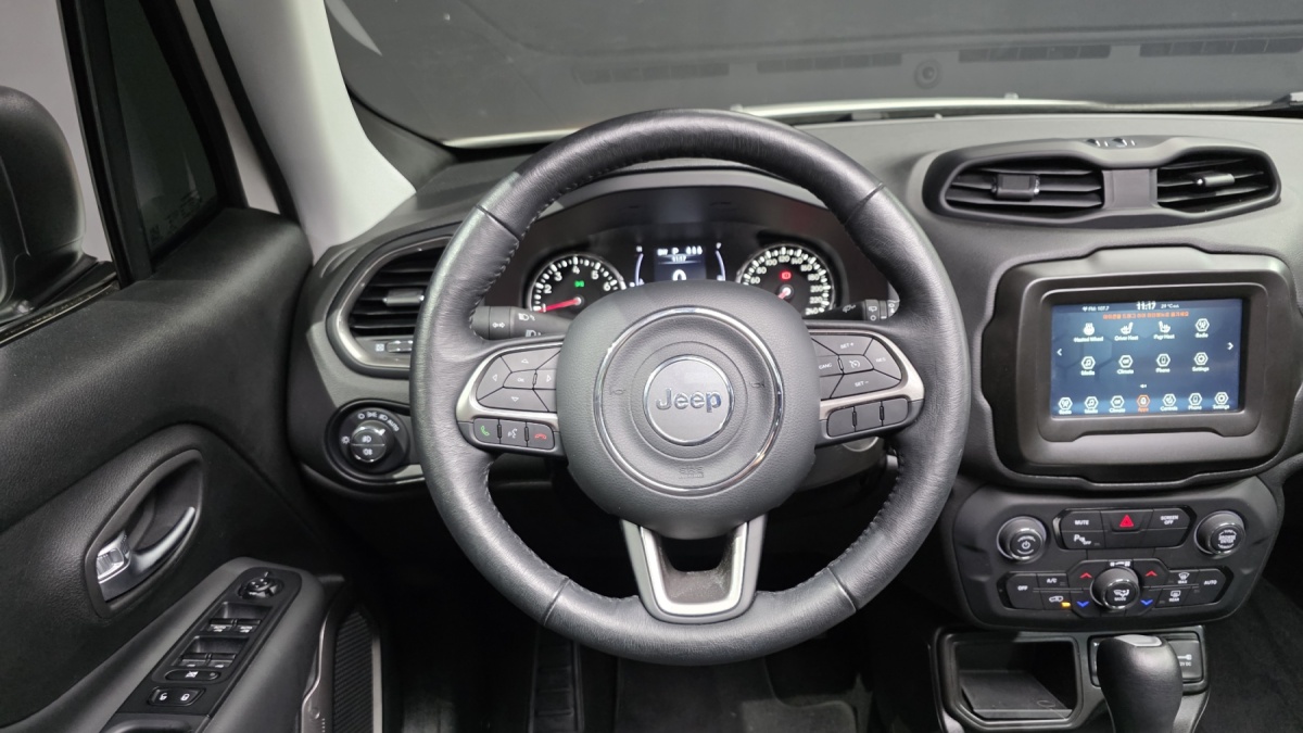 Jeep Renegade, 2022 — фото 12 из 12