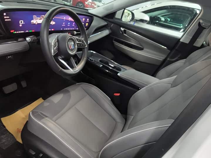 Buick Electra E5, 2025 — фото 9 из 9