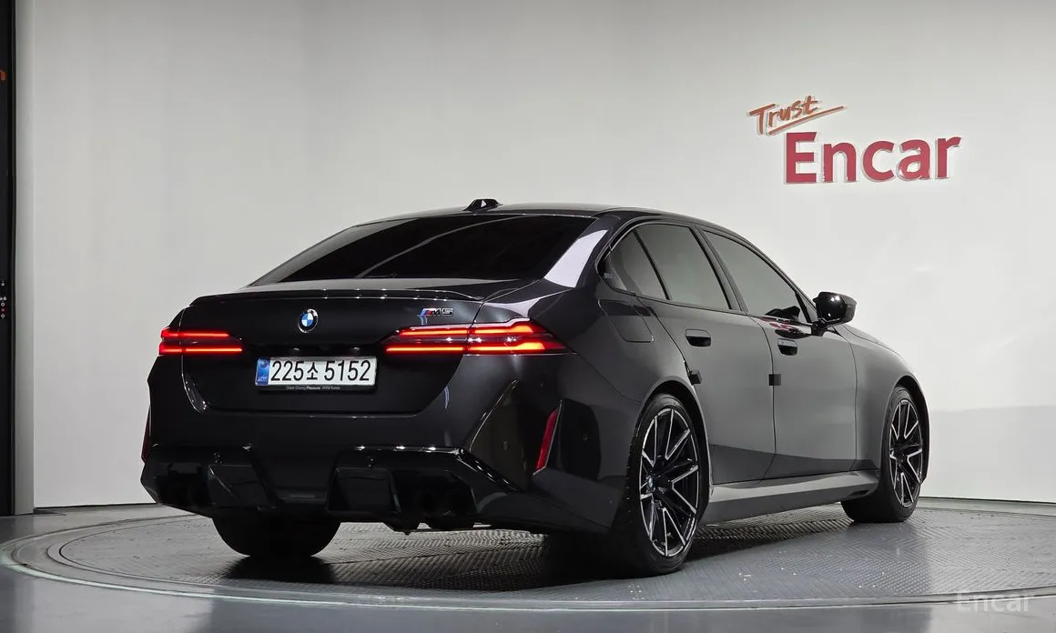 BMW M5, 2025 — фото 2 из 12