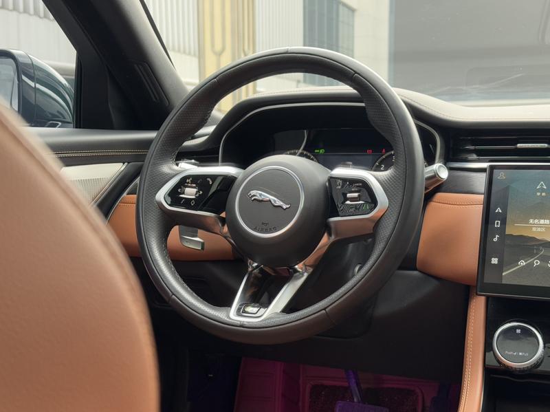 Jaguar XF L, 2022 — фото 6 из 10