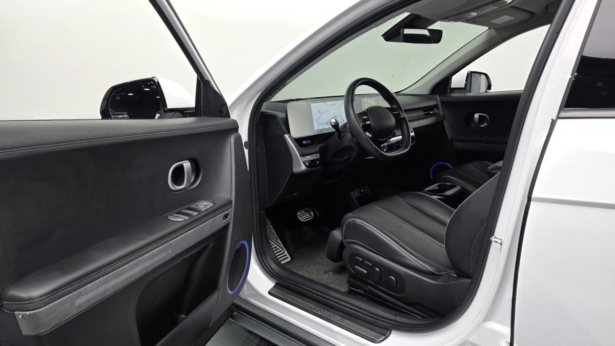 Hyundai Ioniq 5, 2022 — фото 9 из 12