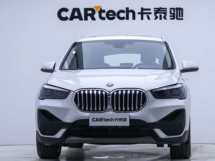 BMW X1, 2022 — фото 8 из 9