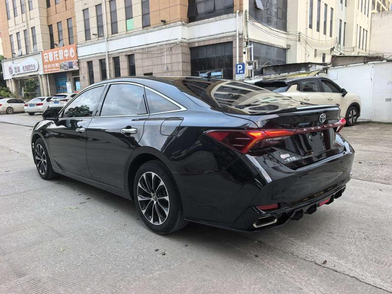 Toyota Avalon, 2023 — фото 4 из 10