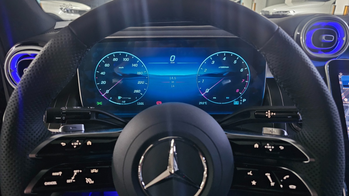 Mercedes-Benz GLC-Class, 2026 — фото 7 из 11