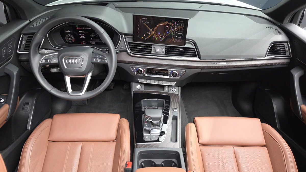 Audi Q5, 2023 — фото 7 из 12