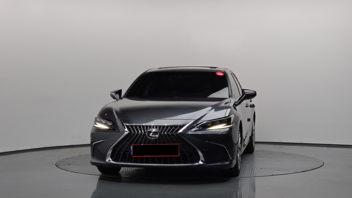 Lexus ES, 2024 — фото 3 из 12