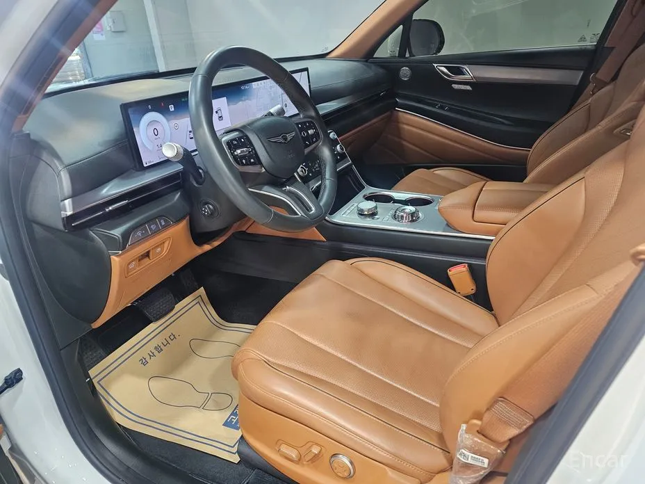Genesis GV80, 2023 — фото 8 из 12