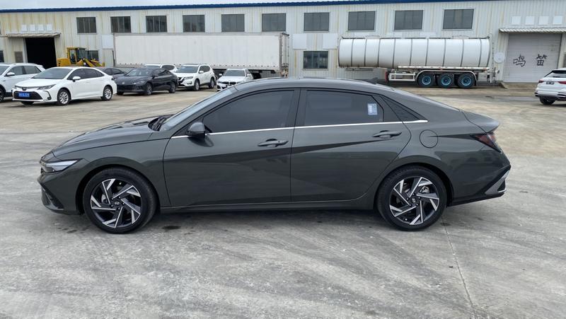 Hyundai Elantra N line, 2023 — фото 2 из 9