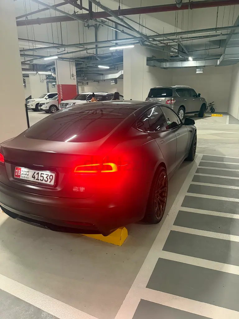 Tesla Model S, 2023 — фото 5 из 9