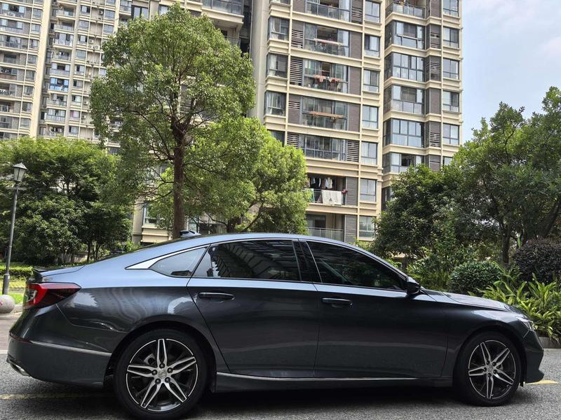 Honda Accord, 2023 — фото 6 из 12