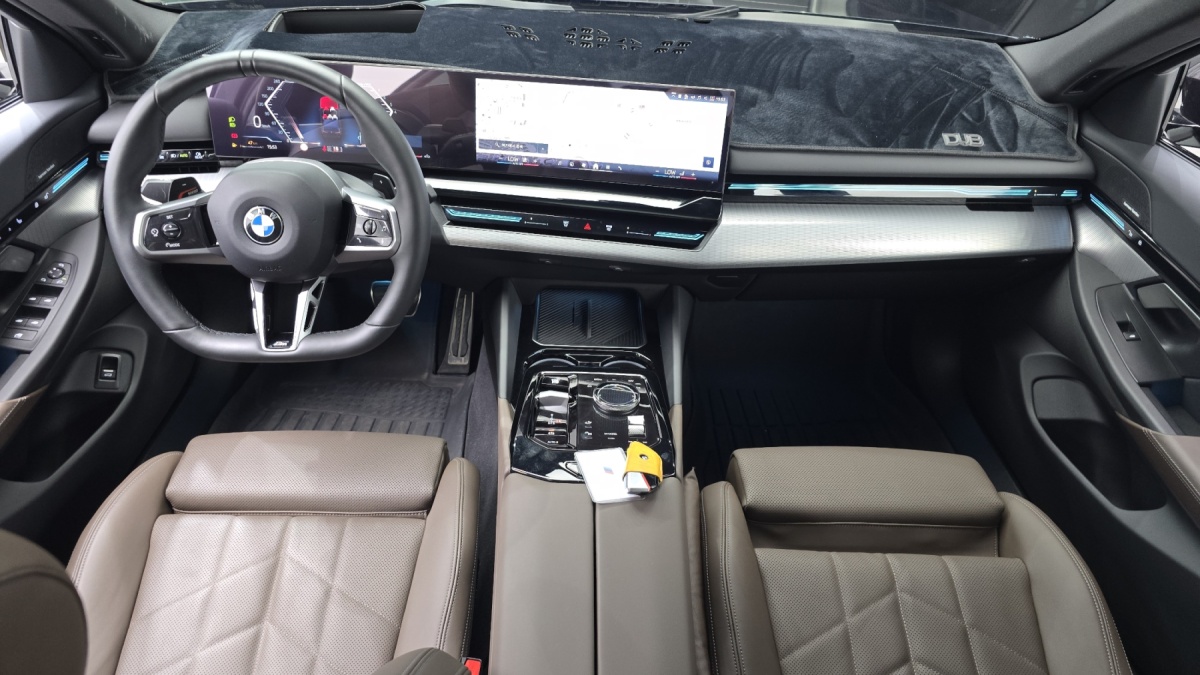 BMW 5 Series, 2023 — фото 6 из 12
