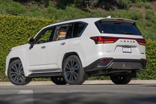 Lexus LX, 2022 — фото 4 из 12