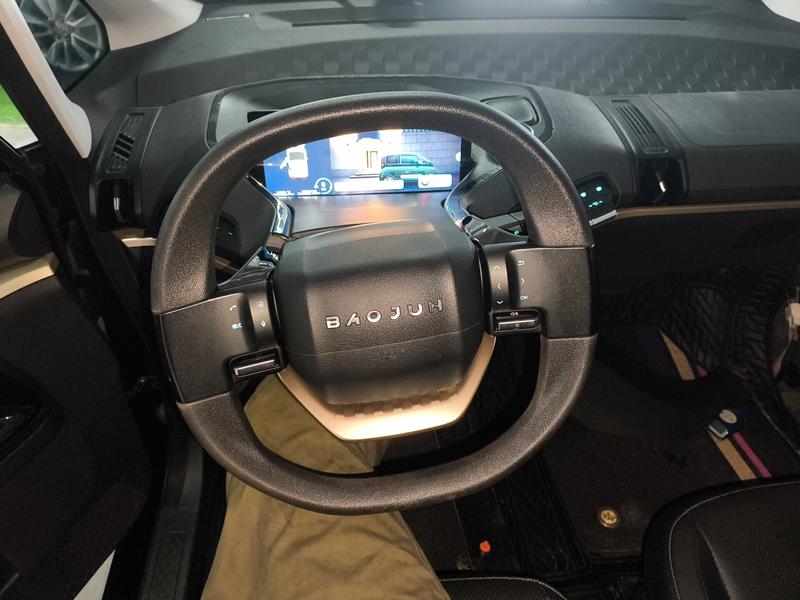 Baojun KiWi EV, 2023 — фото 7 из 12