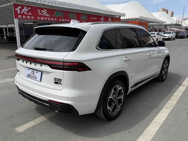 Geely Monjaro, 2025 — фото 9 из 9