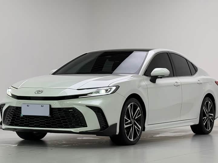 Toyota Camry, 2026 — купить в Тольятти под ключ