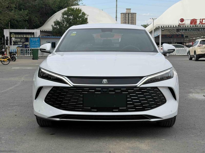 BYD Qin L, 2026 — фото 2 из 10