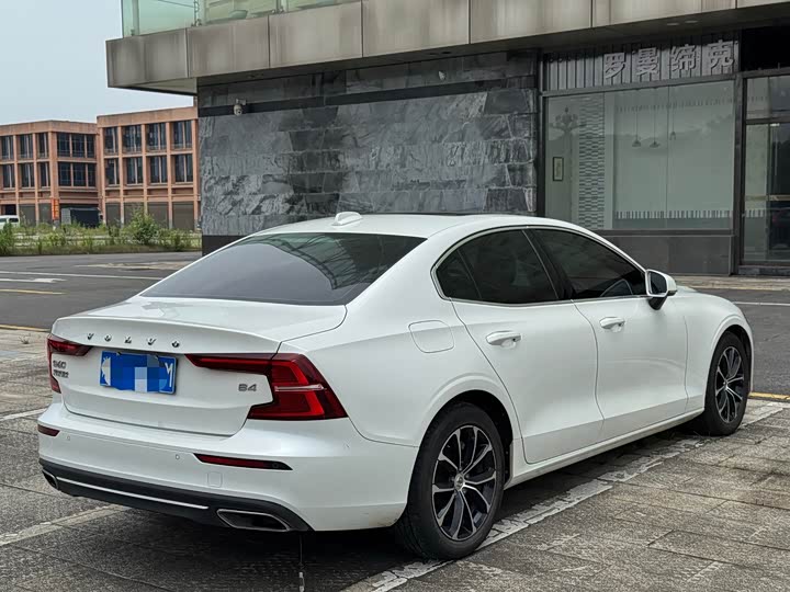 Volvo S60, 2021 — фото 9 из 9