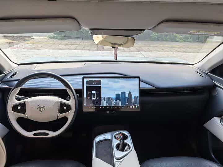 BAIC Arcfox Alpha T5, 2024 — фото 6 из 9