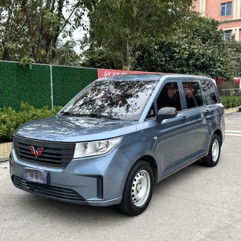 Wuling Hongguang Plus, 2021 — купить в Санкт-Петербурге под ключ