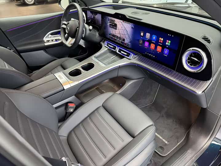 Mercedes-Benz GLC-Class Hybrid, 2026 — фото 8 из 9