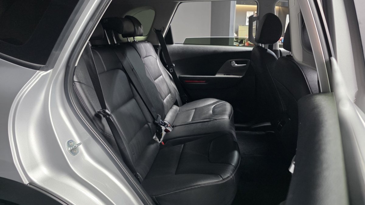 Kia Niro, 2022 — фото 11 из 12