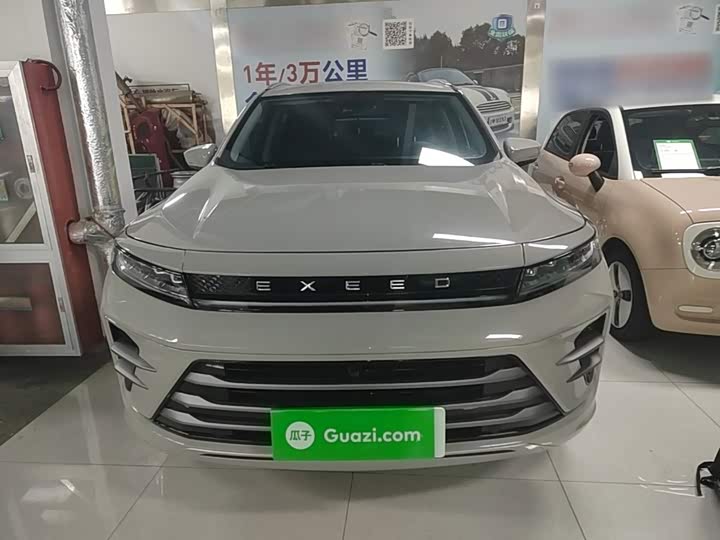 Exeed LX C-DM Hybrid, 2022 — фото 3 из 9