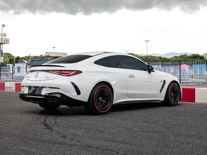 Mercedes-Benz CLE-Class AMG, 2025 — фото 4 из 9