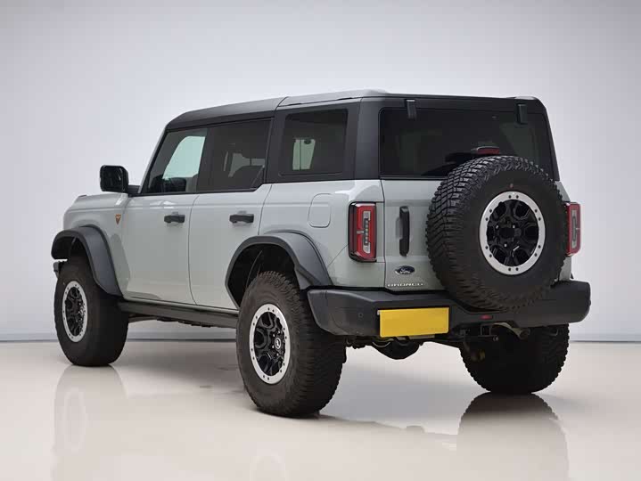 Ford Bronco, 2025 — фото 4 из 9