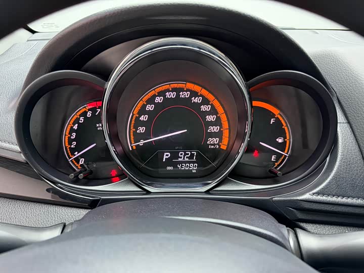 Toyota Yaris L Hatchback, 2022 — фото 5 из 9
