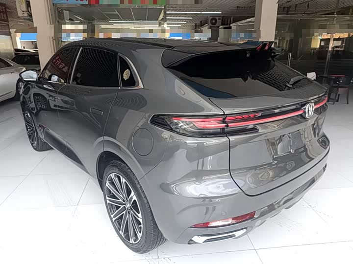 Changan UNI-K Hybrid, 2021 — фото 5 из 9