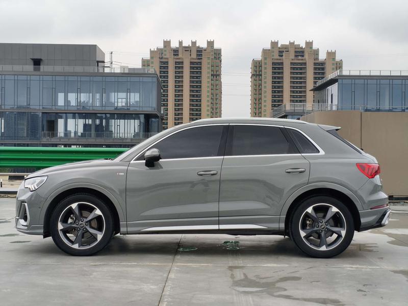 Audi Q3, 2023 — фото 3 из 12