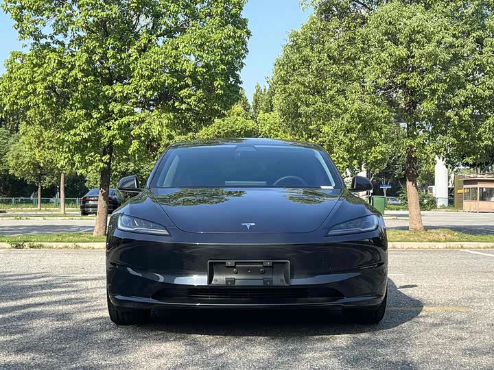 Tesla Model 3, 2024 — фото 2 из 9