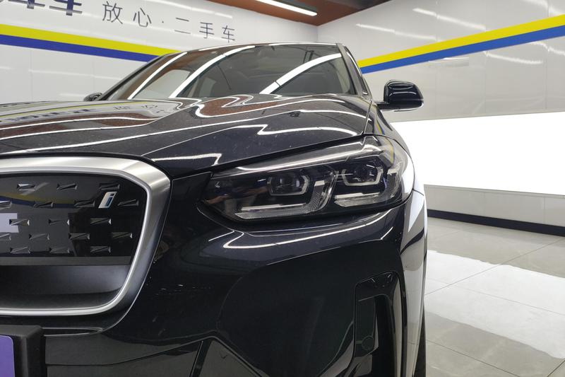 BMW iX3, 2022 — фото 4 из 12