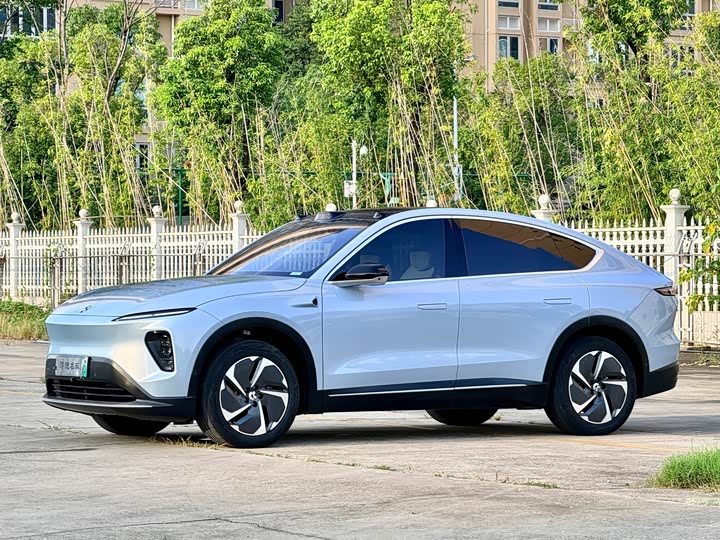 Nio EC7, 2023 — фото 3 из 9