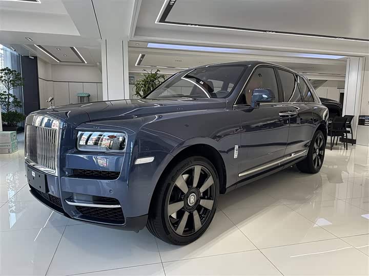 Rolls-Royce Cullinan, 2022 — купить в Перми под ключ
