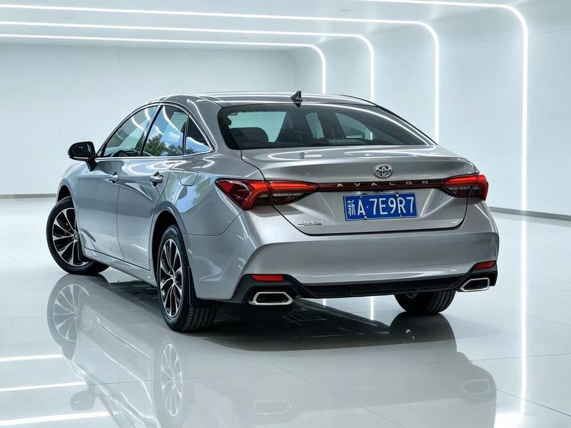 Toyota Avalon, 2023 — фото 4 из 8
