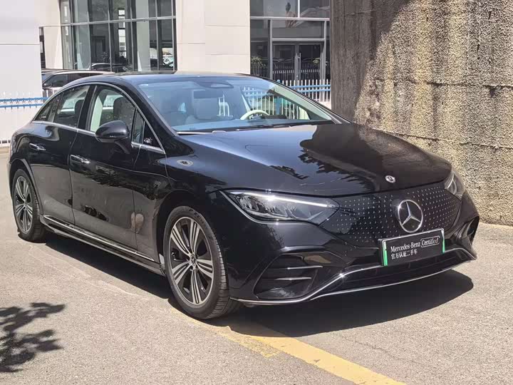 Mercedes-Benz EQE, 2025 — фото 3 из 9