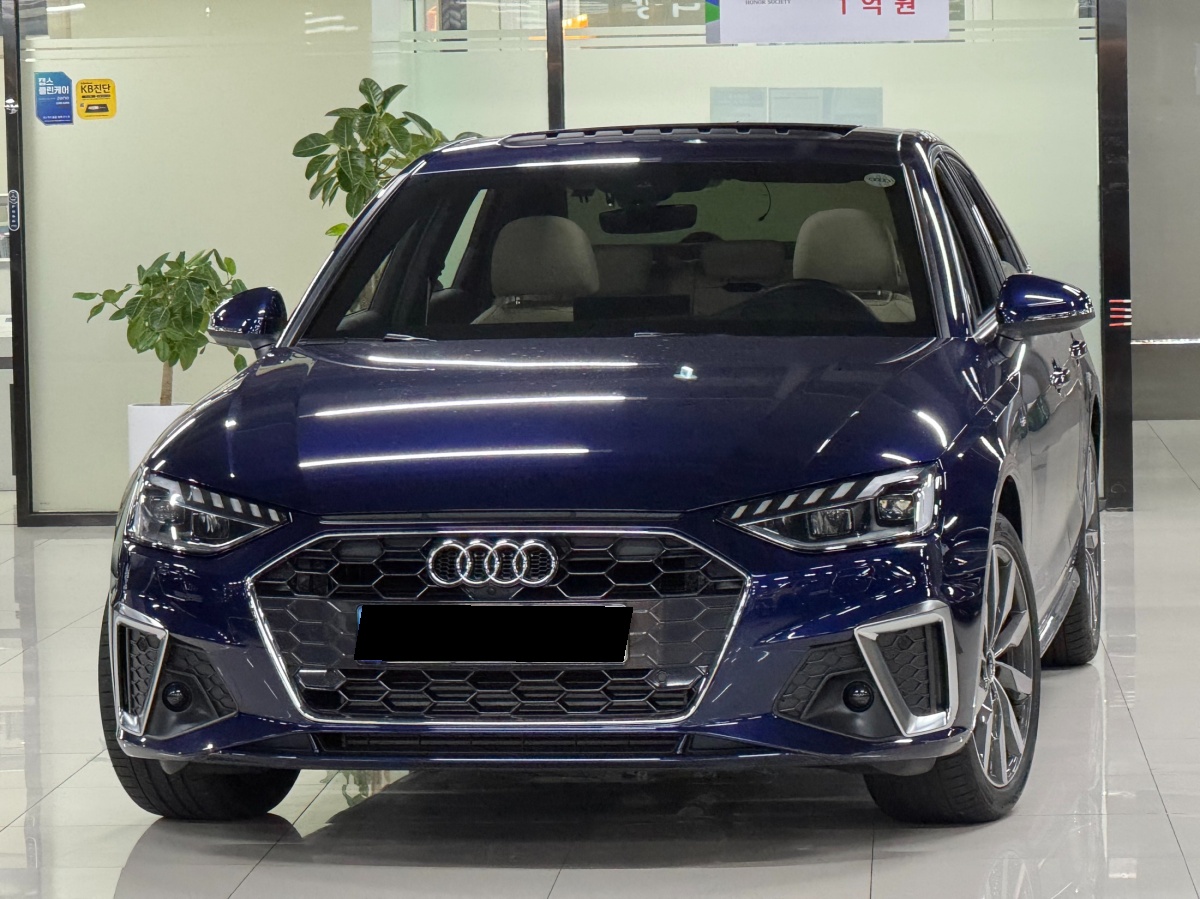 Audi A4, 2022 — купить в Владимире под ключ