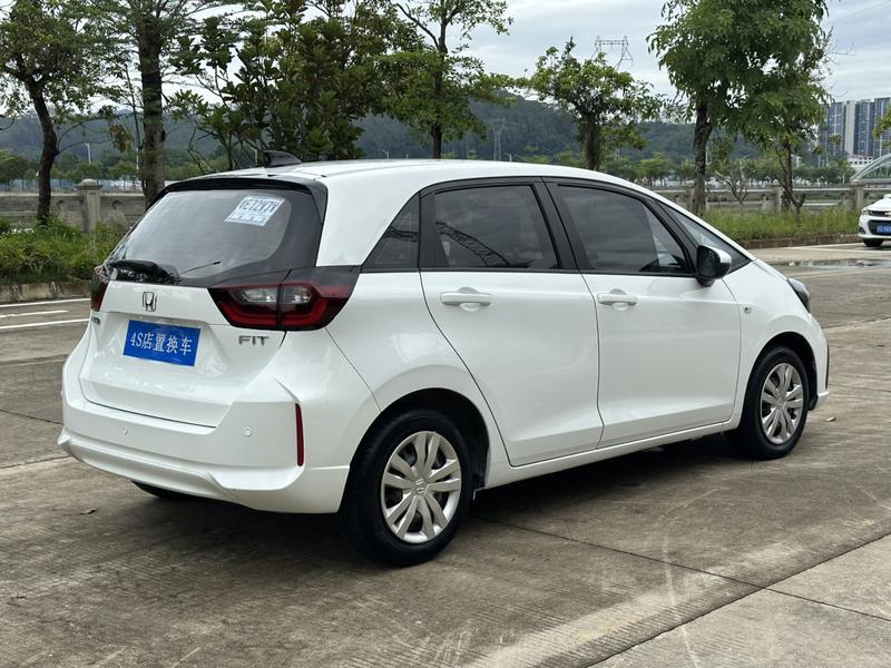 Honda Fit, 2022 — фото 6 из 12