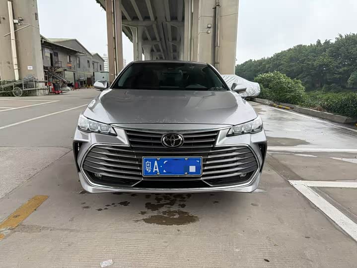 Toyota Avalon, 2021 — фото 2 из 9