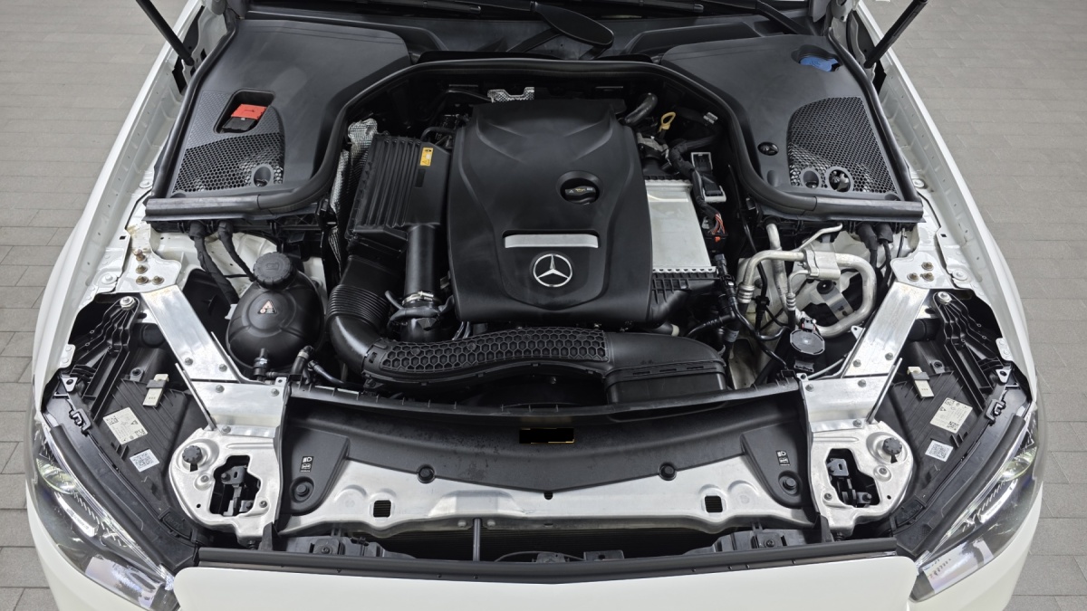 Mercedes-Benz E-Class, 2021 — фото 6 из 12