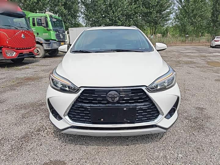 Toyota Yaris L Hatchback, 2022 — фото 3 из 9