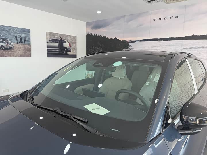 Volvo XC70 Hybrid, 2025 — фото 4 из 9