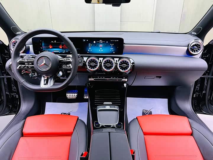 Mercedes-Benz A-Class AMG, 2024 — фото 9 из 9