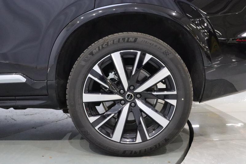 Volvo XC90, 2025 — фото 11 из 12