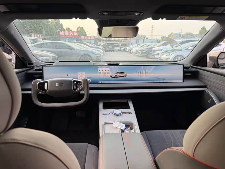 Geely Galaxy E8, 2024 — фото 6 из 9